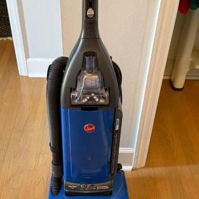Hoover Wind Tunnel Vacuum 