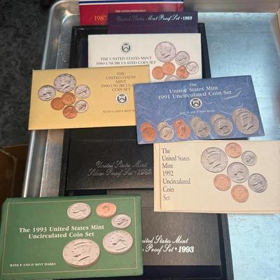 Us mint proof sets and uncirculated coins