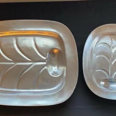 Set of 2 Wilton Armetale Tree of Life Platters - Cast Aluminum Pewter-Substitute - Columbia, PA