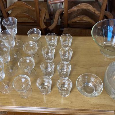 Etched Star & Leaf Glassware Set - Mid-Century Style