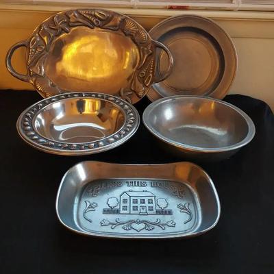 Vintage Wilton Armetale Pewter-Style Serveware Lot - Shell & Country Themes