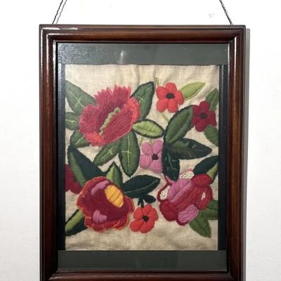 Vintage Framed Floral Crewel Embroidery – Hand-Stitched Wool Folk Art in Dark Wood Frame