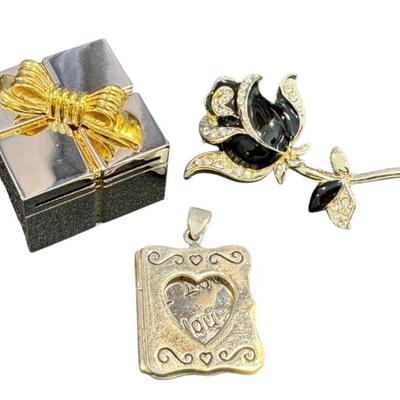 Sale Photo Thumbnail #133