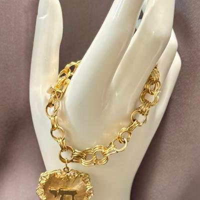 Sale Photo Thumbnail #101