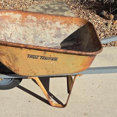True Temper Wheelbarrow