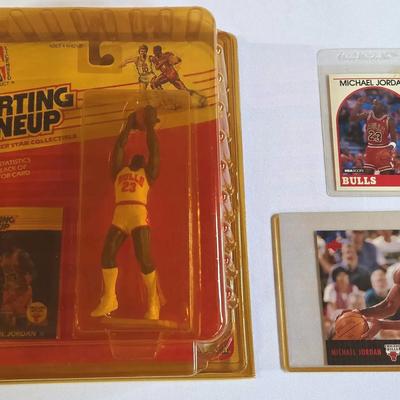 STARTING LineUp Sealed In Box Michael Jordan1988 Rookie Figure And Basketball Cards