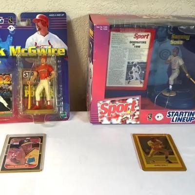 Mark McGuire & Sammy Sosa Action figure & card 
