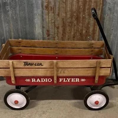 Radio Flyer Trav-Ler Wagon With Wooden Sides