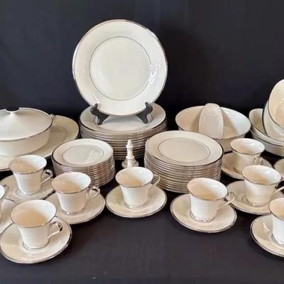Lenox Solitaire Large Collection - Set Of 12 & More