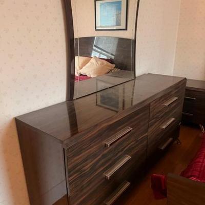 Sale Photo Thumbnail #148