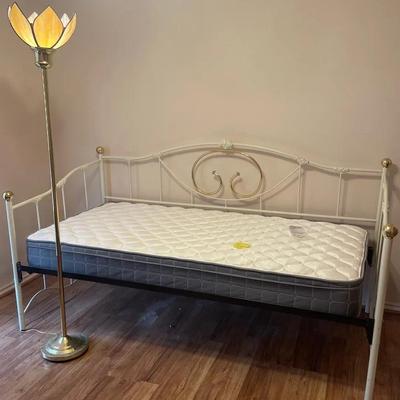 Metal Day Bed And Floor Lamp 