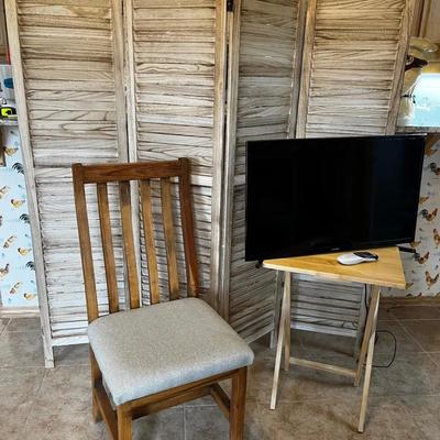 Wood privacy screen plus high back chair and TV