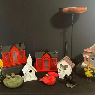  Bird Feeder, Houses And  Bird Decor 