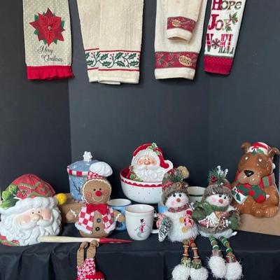 Christmas Decorating Kitchenware