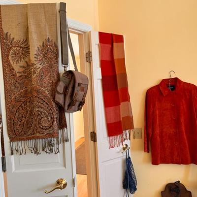 Sale Photo Thumbnail #38