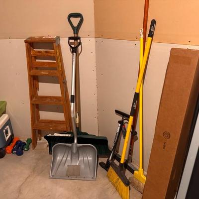 Sale Photo Thumbnail #88