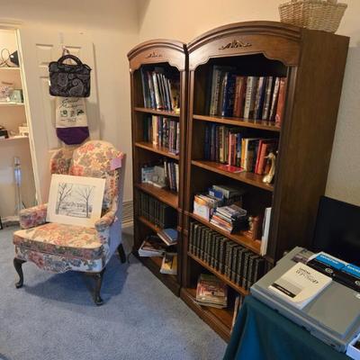 Sale Photo Thumbnail #34: Ethan Allen Georgian Court Queen Anne style wingback armchair