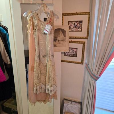 Sale Photo Thumbnail #90: Wedding Dress and Night Gown(1927)