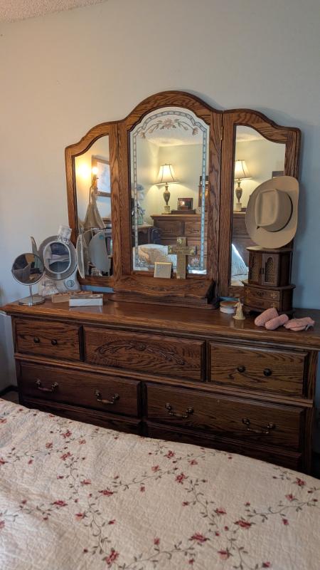 Sale Photo Thumbnail #111