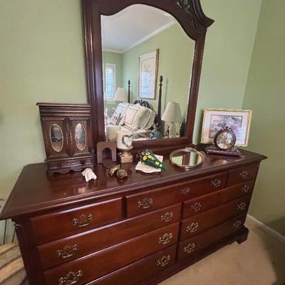 Sale Photo Thumbnail #241