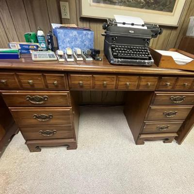 Sale Photo Thumbnail #368