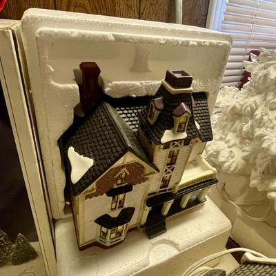 Sale Photo Thumbnail #405