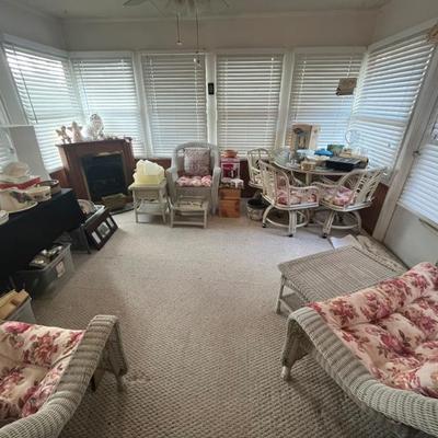 Sale Photo Thumbnail #203