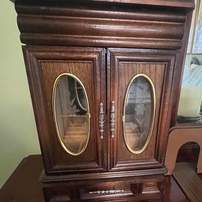 Sale Photo Thumbnail #266