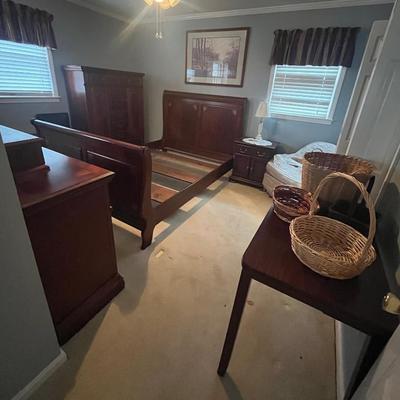 Sale Photo Thumbnail #296