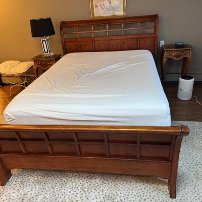 Sale Photo Thumbnail #125