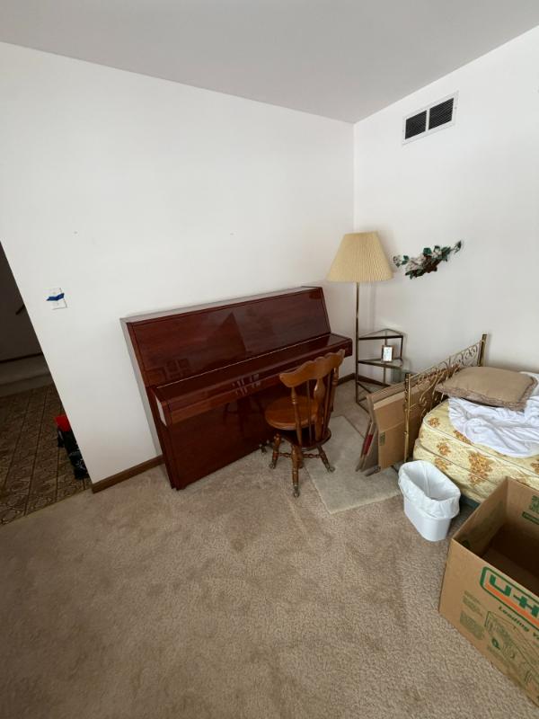 Sale Photo Thumbnail #24