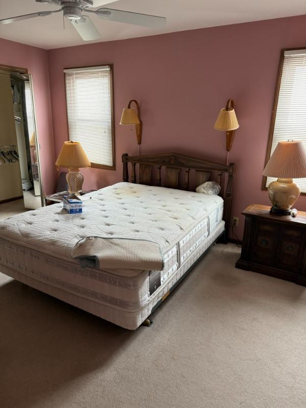 Sale Photo Thumbnail #19