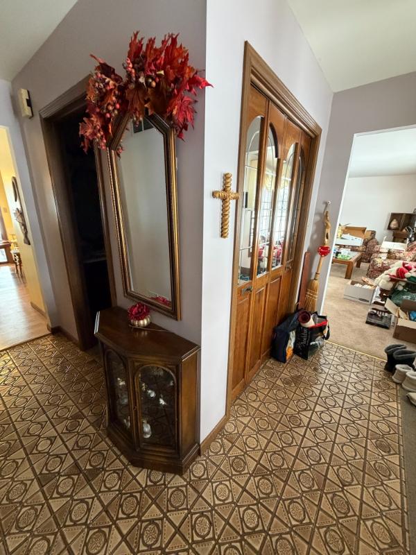 Sale Photo Thumbnail #5