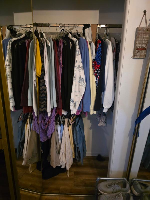 Sale Photo Thumbnail #42