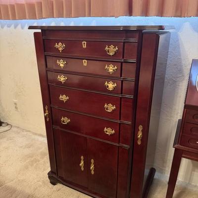 Sale Photo Thumbnail #47