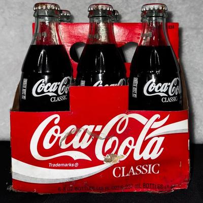 Vintage 1996 Coca-Cola “Hot August Nights” Reno 10th Anniversary 6-Pack Glass Bottles (Full)