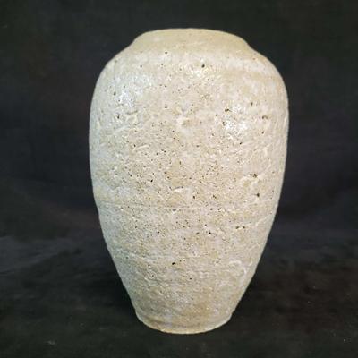 "Umbria" Vase Made in Japan 