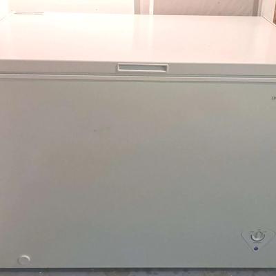 Insignia Chest Freezer 