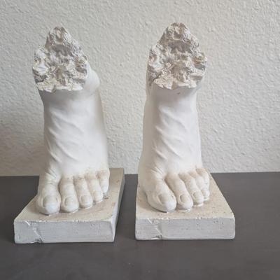 TMS Vitruvian Foot Statues Plaster 2005,  
