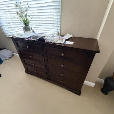 Sale Photo Thumbnail #26