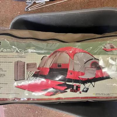 Ozark Trail 8-Piece Family Camping Combo Set - Sleeps 5