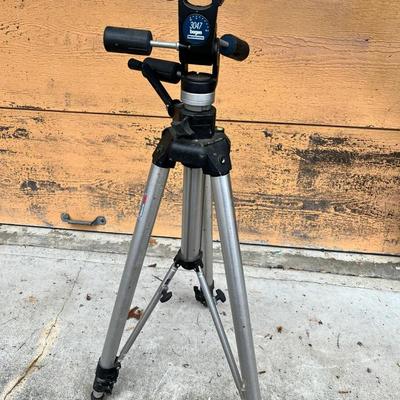 Bogen Manfrotto 3036 Professional Tripod with 3047 3-Way Pan/Tilt Head - Made in Italy