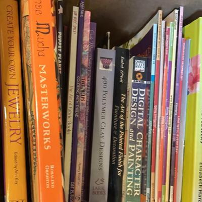 BN641 Crafting Books City