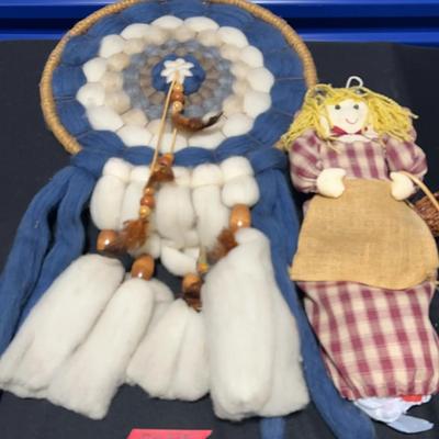 BM735 Large Dream Catcher Wall Hanging & Friend!