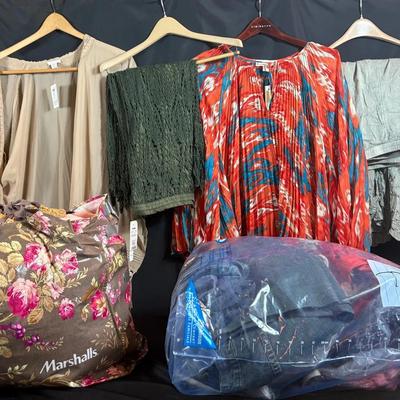 BN507 New Wardrobe!! Women’s Size LARGE With Tags!! #1