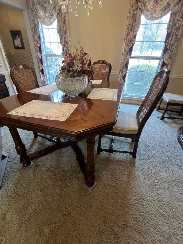 Sale Photo Thumbnail #152