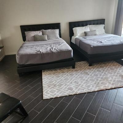 Sale Photo Thumbnail #46