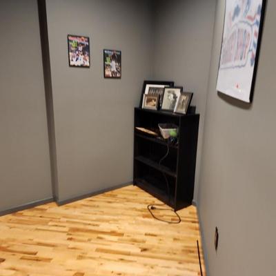 Sale Photo Thumbnail #85