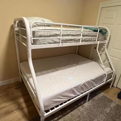 Sale Photo Thumbnail #9