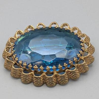 German Peacock Blue Pin